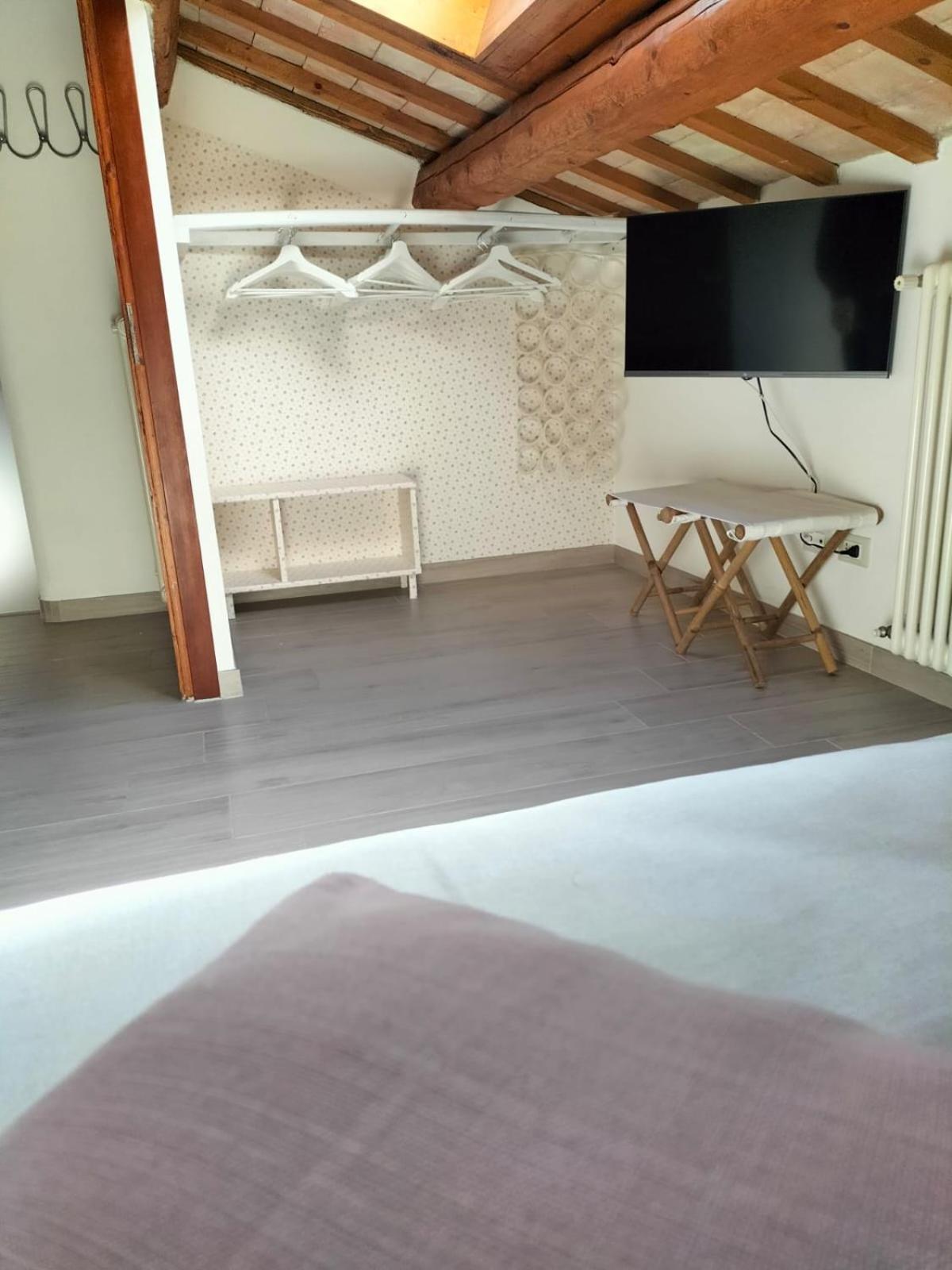Attic Apartment ริมินี ภายนอก รูปภาพ